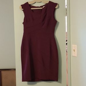 Dress - sleeveless